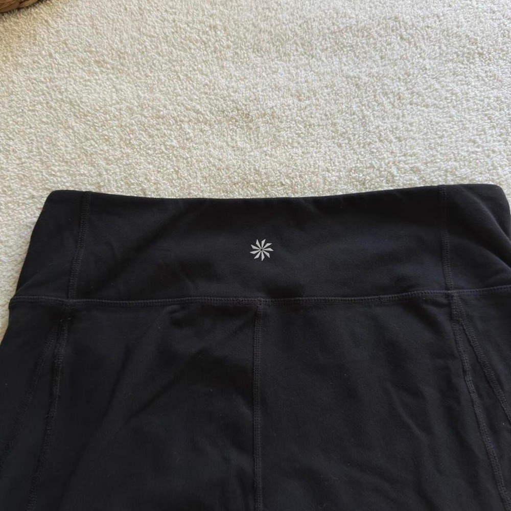 Athleta Women's LT Large Tall Black Capri Cropped Athletic Pants Casual